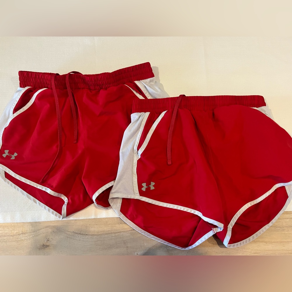 Athletic shorts